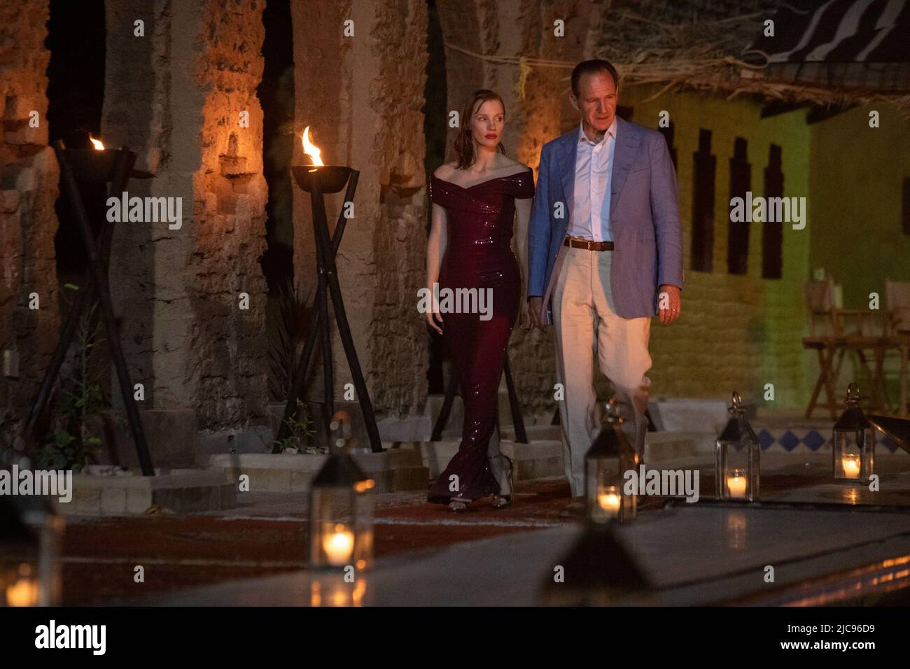 RALPH FIENNES and JESSICA CHASTAIN in THE (2021), directed by