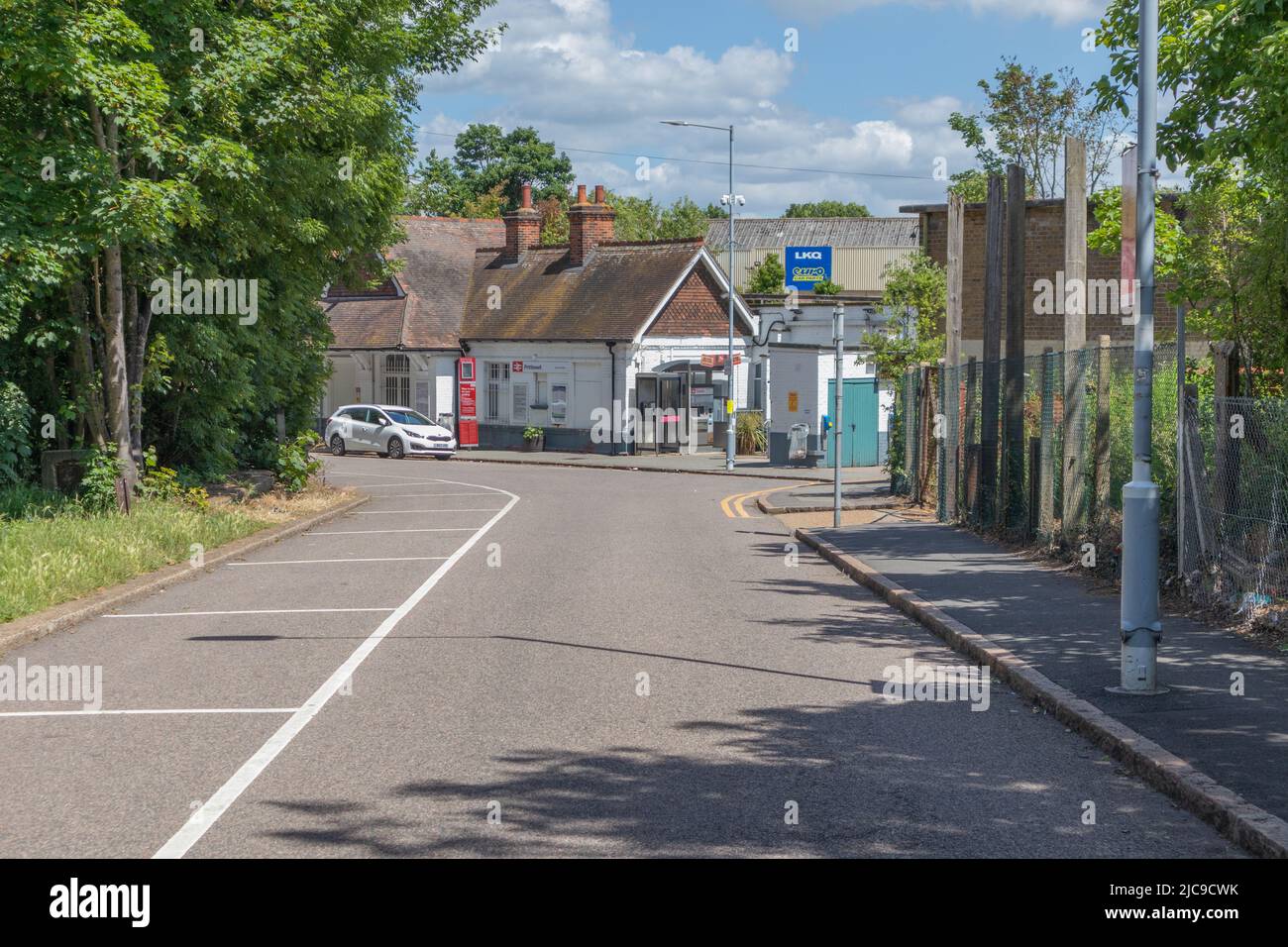 Southend on Sea, UK. 11th Jun, 2022. Station Approach, Prittlewell. Scenes near Prittlewell Station, Southend on Sea, the area Simon Dobbin was left with permanent brain damage following an assault after a Southend Utd vs Cambridge Utd match on 21st March, 2015. Mr Dobbin died on 21st October, 2020. He was 48 years old. Earlier in the week, 10th June 2022, Essex Police arrested five men in connection with the assault. Penelope Barritt/Alamy Live News Stock Photo