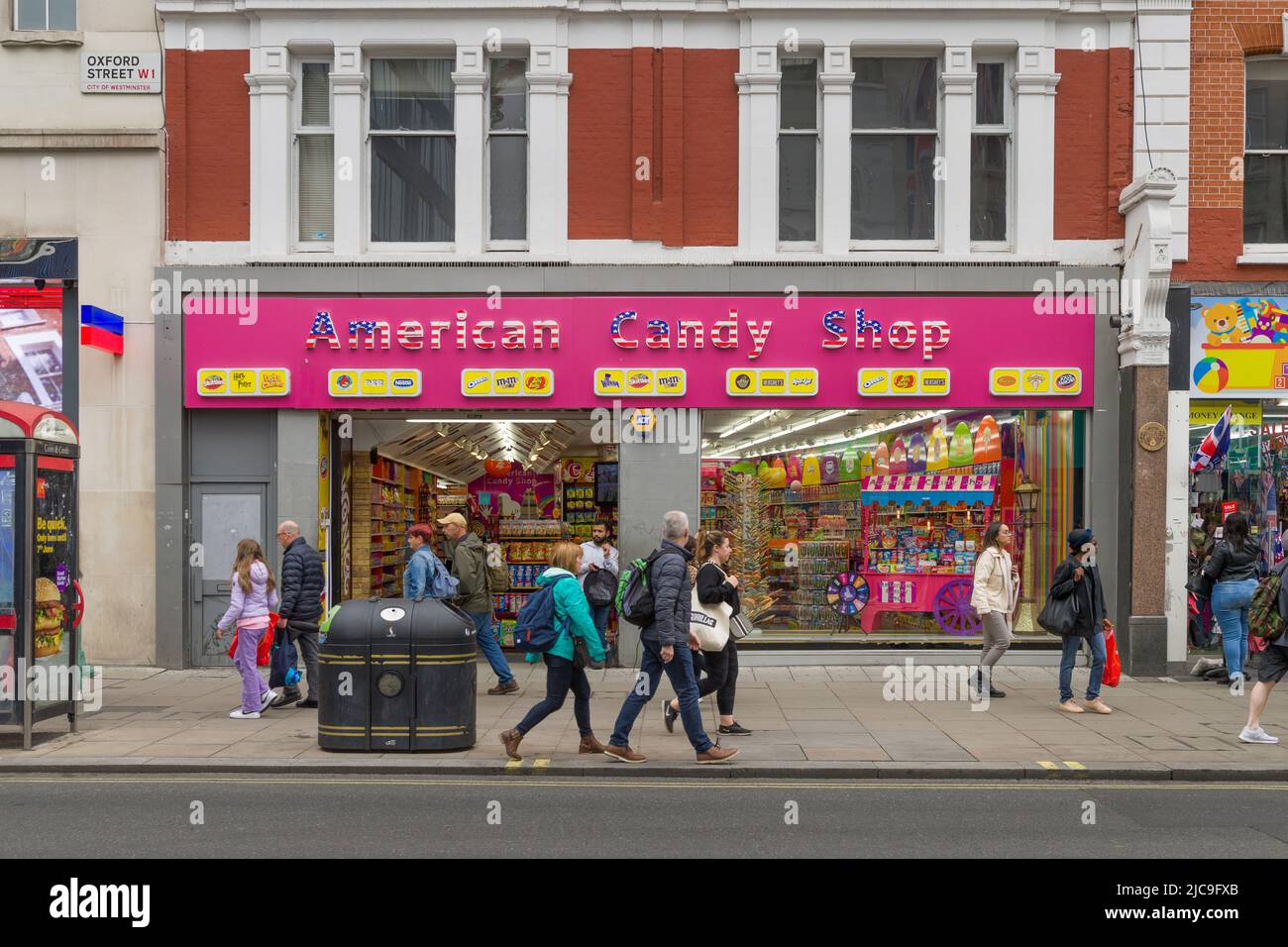 An American Candy store Oxford Street. Recently a large number a large number of American Candy stores have opened in the area of Oxford Street.  Oxfo Stock Photo