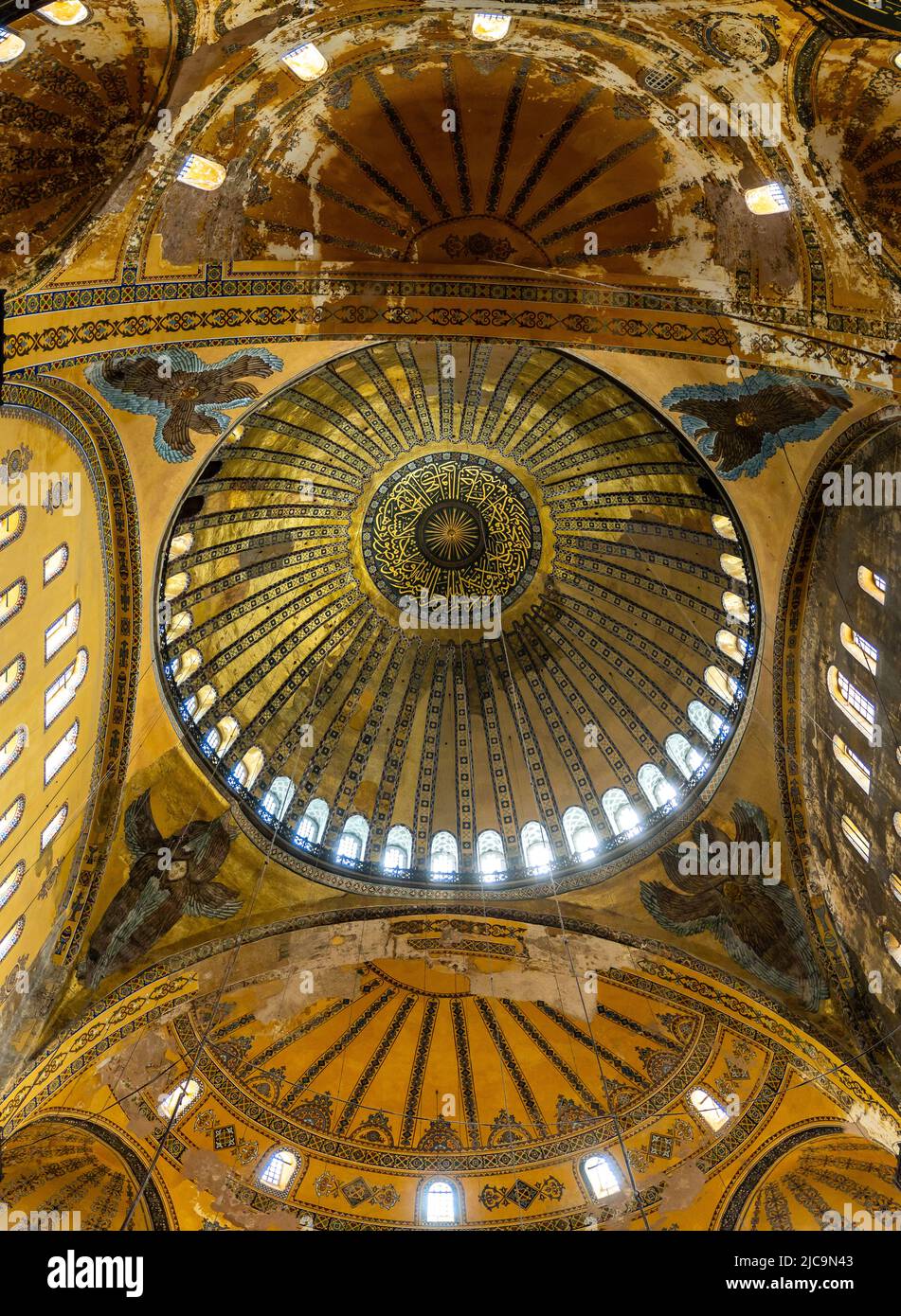Hagia sophia interior dome hi-res stock photography and images - Alamy