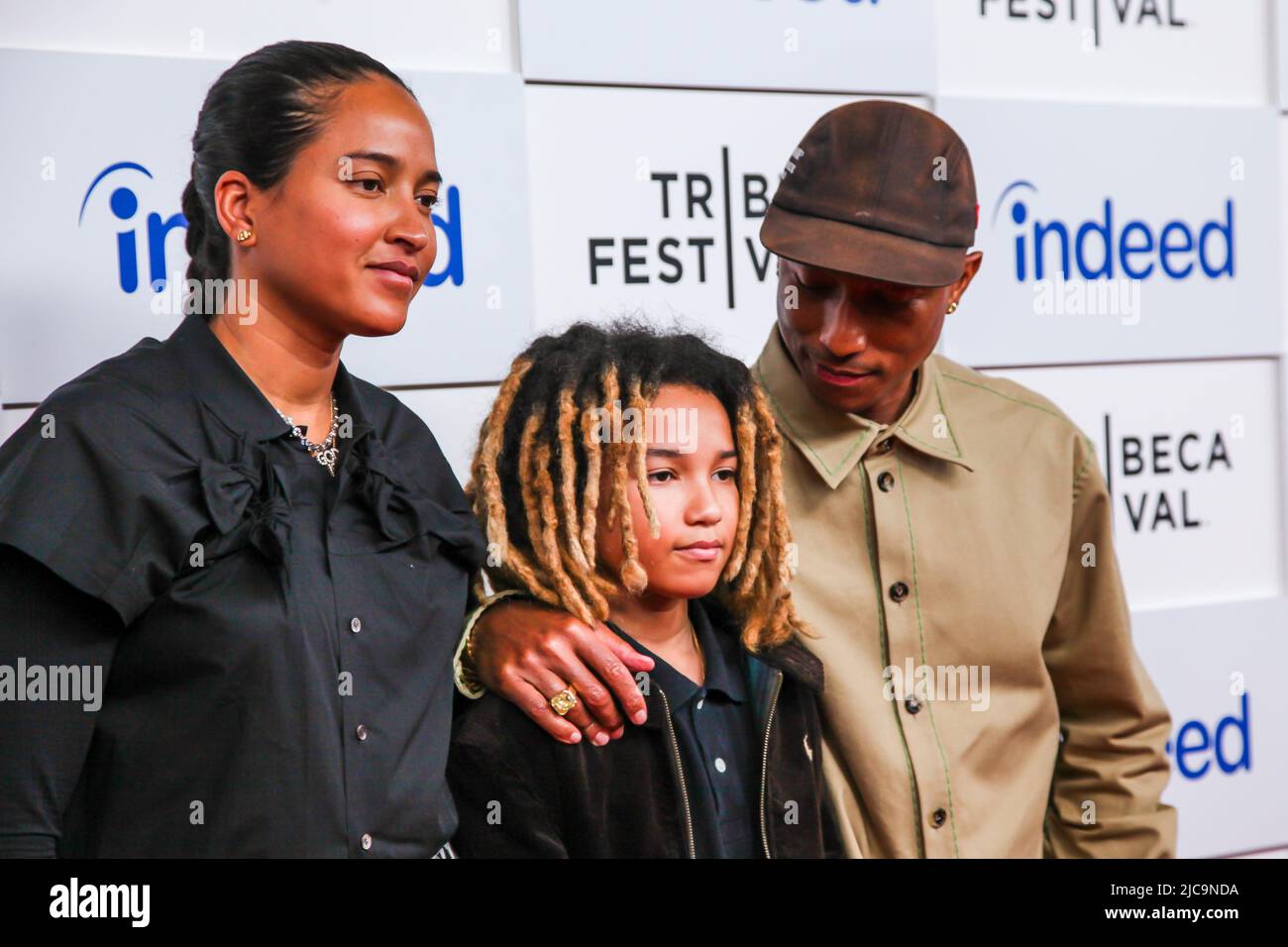 NEW YORK, NY, USA - JUNE 10, 2022: (L-R) Helen Lasichanh, Rocket Ayer Williams and Pharrell Williams attending at  'Storytellers Pharrell in Conversat Stock Photo