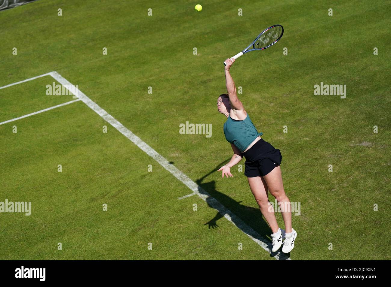 Sarah Beth Gray in action against Maddison Inglis on day one of the Rothesay Classic Birmingham at Edgbaston Priory Club. Picture date: Saturday June 11, 2022. Stock Photo