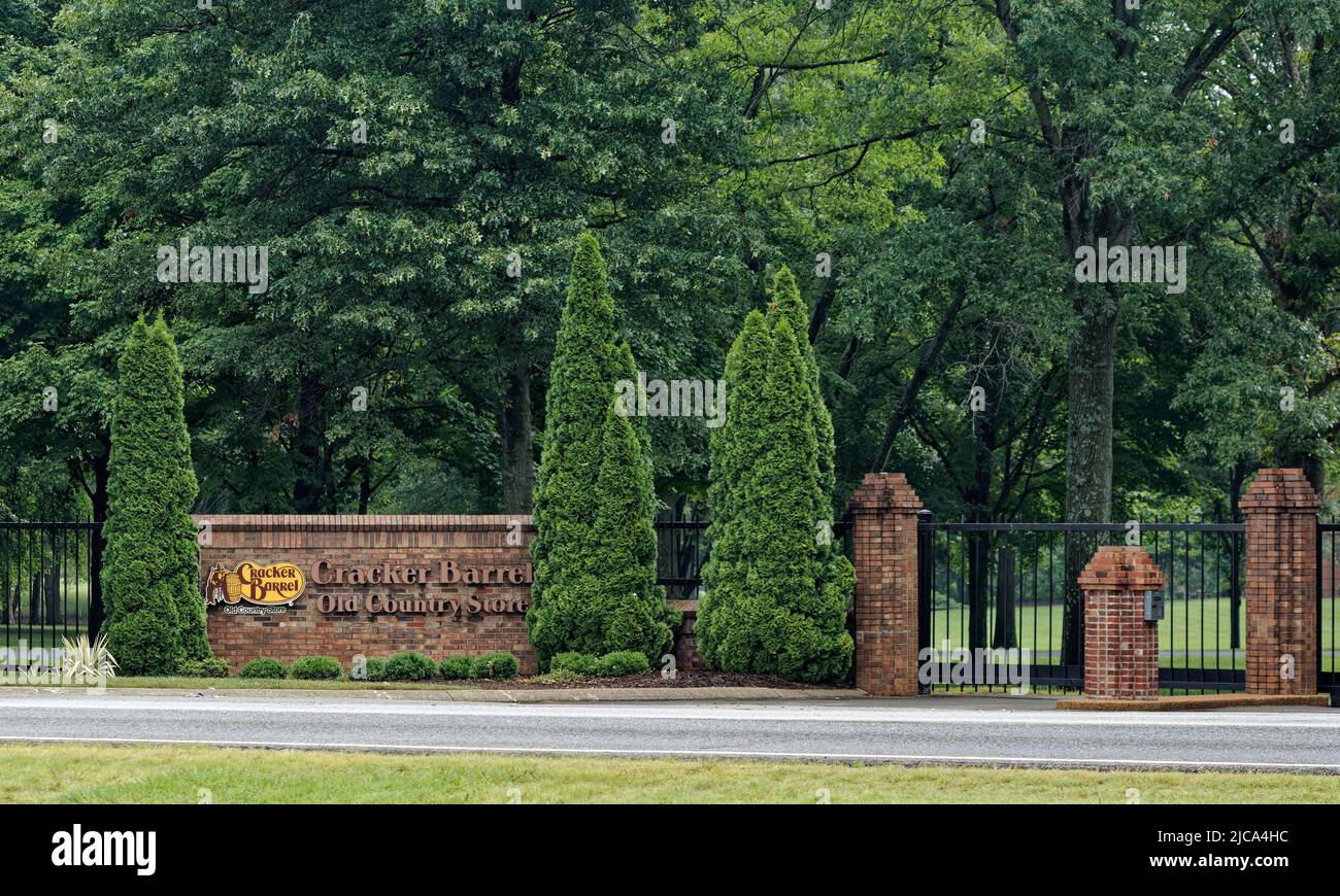 The entrance to the Cracker Barrel Old Country Store Home Office campus