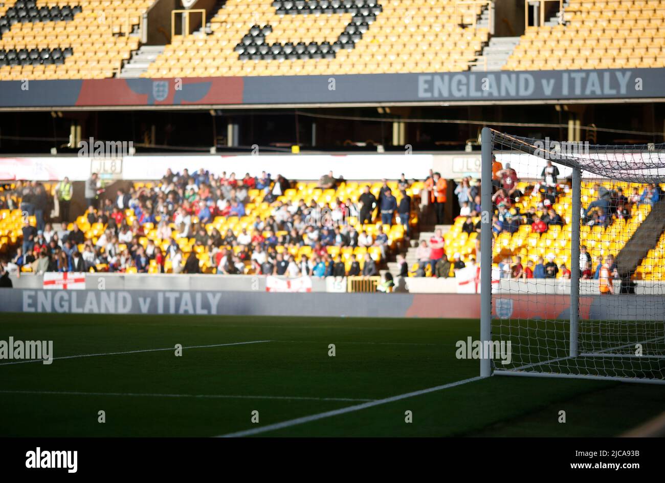 Soccer Football - UEFA Nations League - Group C - England v Italy - Molineux Stadium, Wolverhampton, Britain - June 11, 2022 General view inside the stadium as empty seats are seen due to a UEFA ban from fan behaviour at the Euro 2020 final Action Images via Reuters/Matthew Childs Stock Photo