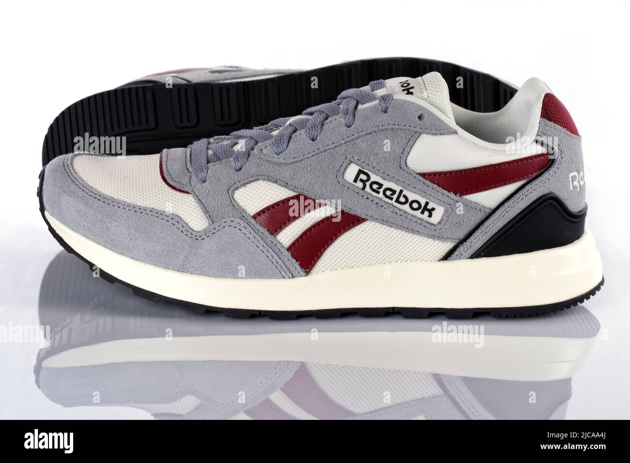 New Reebok Gl1000 Multicolor Chalk Classic Burgundy Core Black running  shoes isolated on white. Photograph taken on June 10, 2022 in Spain Stock  Photo - Alamy