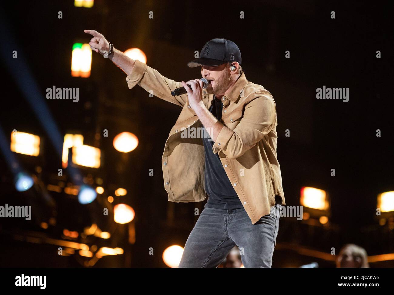 TENNESSEE JUNE 10 Cole Swindell performs during day 2 of CMA Fest 2022 at Nissan Stadium on