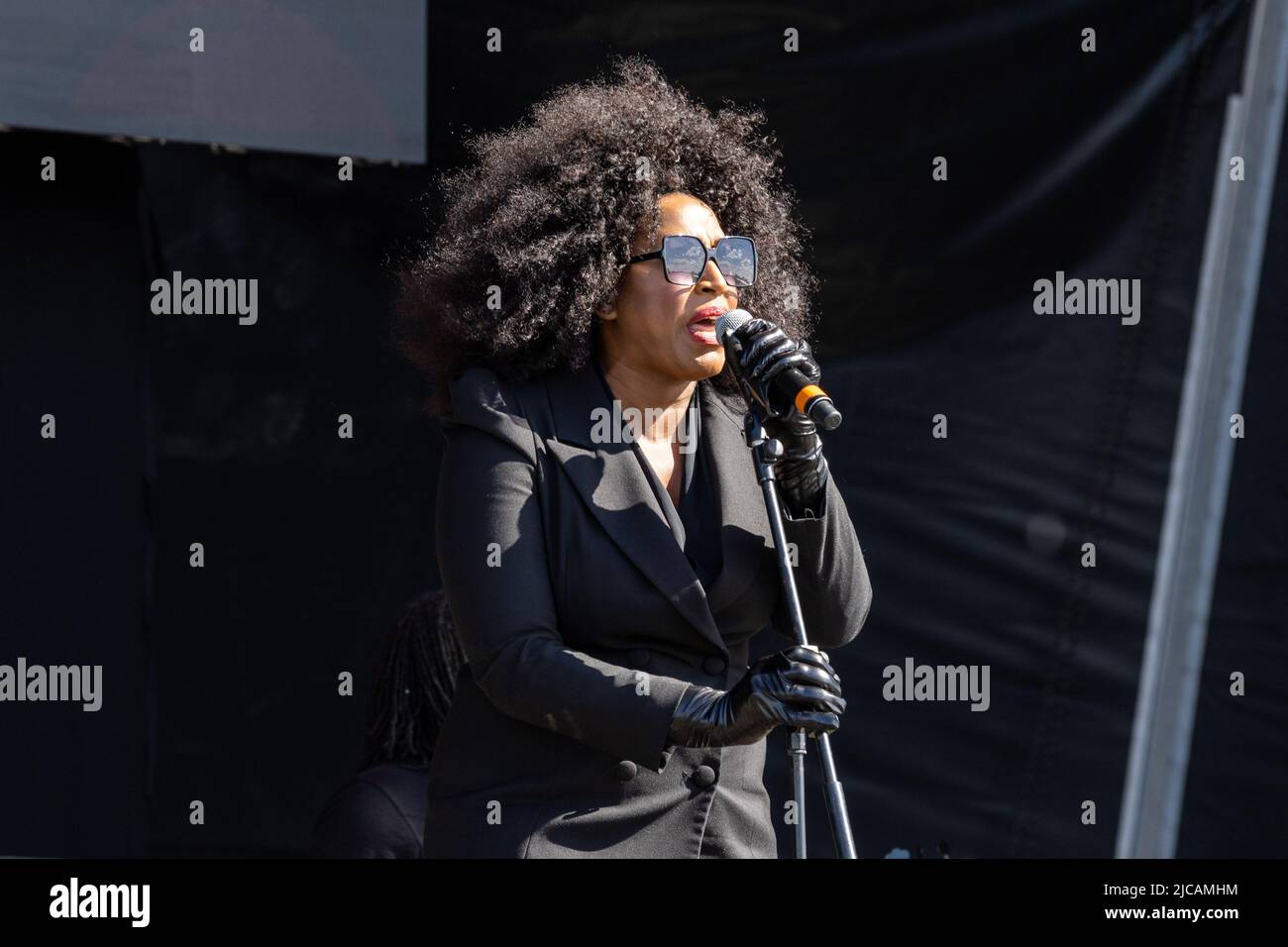 Cambridge, UK. 11th June, 2022. Mica Paris performs at The Cambridge Club Festival 2022 at Childerley Orchard in Cambridge. (Photo by Phil Lewis/SOPA Images/Sipa USA) Credit: Sipa USA/Alamy Live News Stock Photo