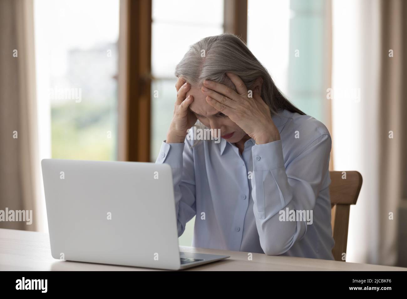 Desperate older woman hi-res stock photography and images - Alamy