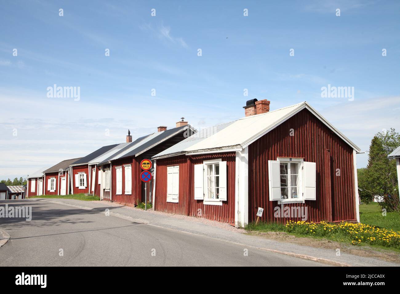 Gammelstad, Sweden. 08th June, 2022. Houses in typical Swedish color - also called Swedish red or Falun red - stand in Gammelstad, the old center of the city of Lulea. Credit: Steffen Trumpf/dpa/Alamy Live News Stock Photo