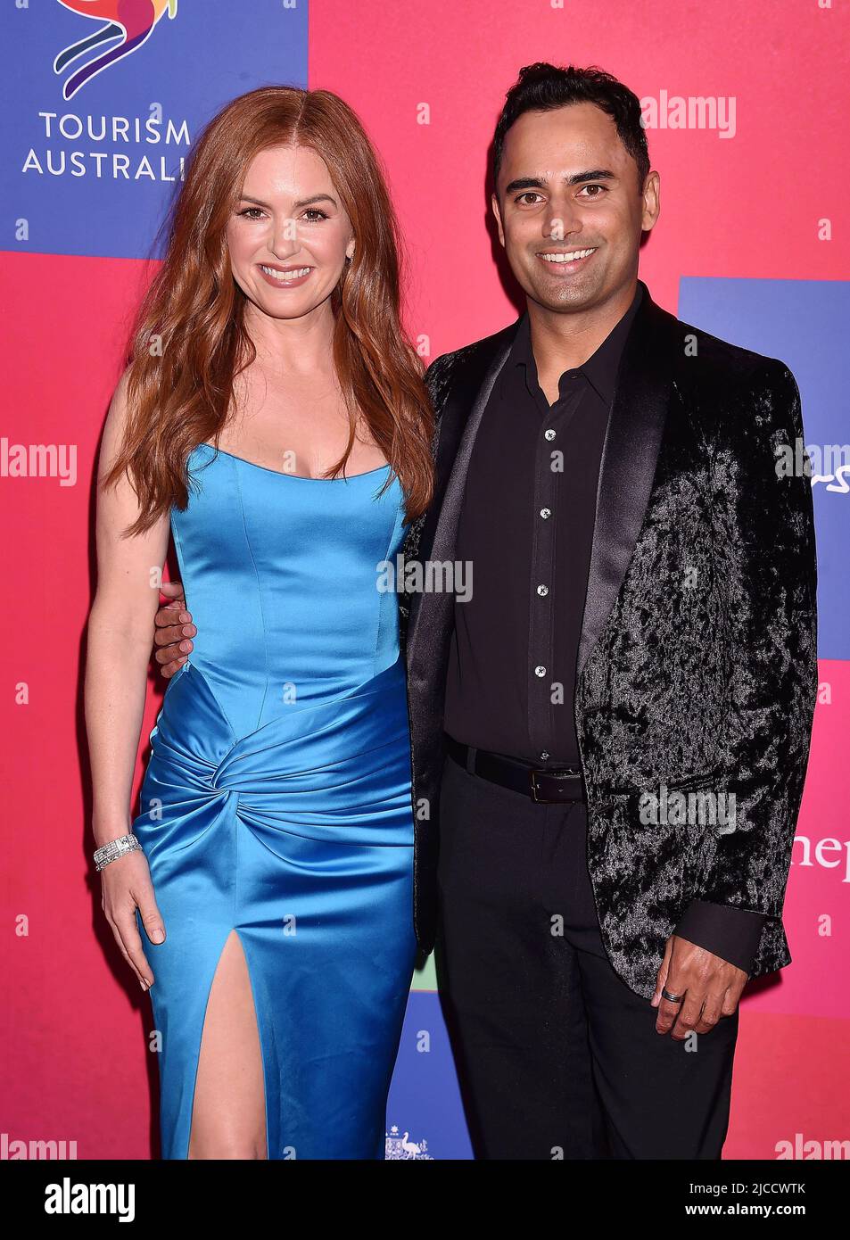 LOS ANGELES, CA - JUNE 11: (L-R) Isla Fisher and Tushar Apte attend G