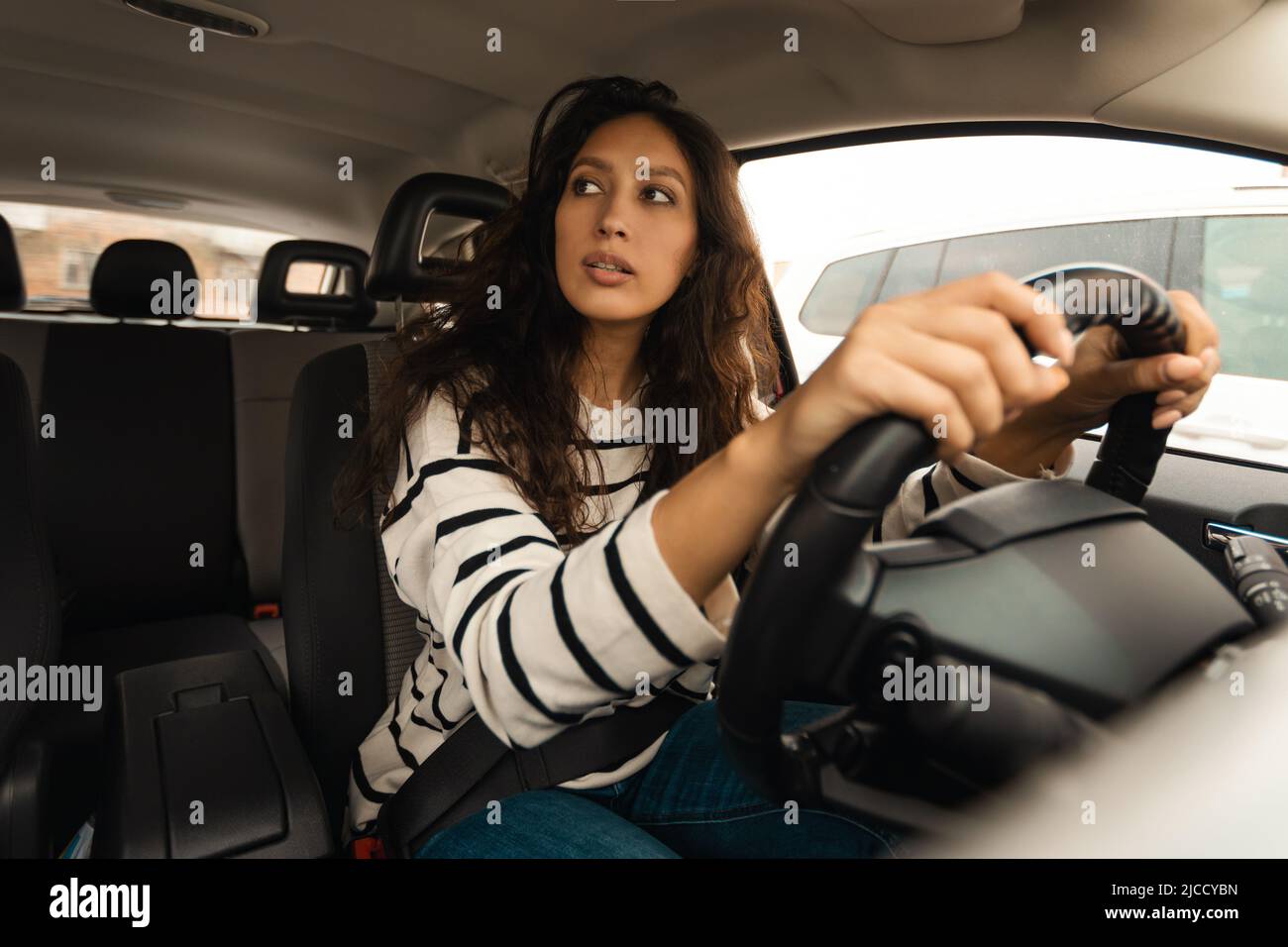 Driver sitting in drivers seat hires stock photography and images Alamy