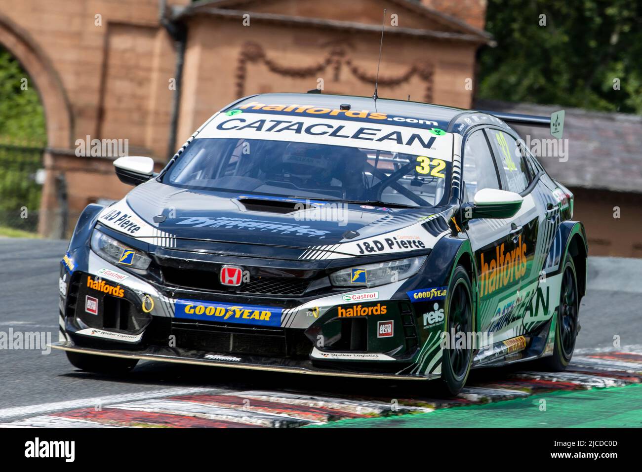 Cataclean Racing 12th June 2022; Oulton Park, Little Budworth, Cheshire, England; Kwik ...
