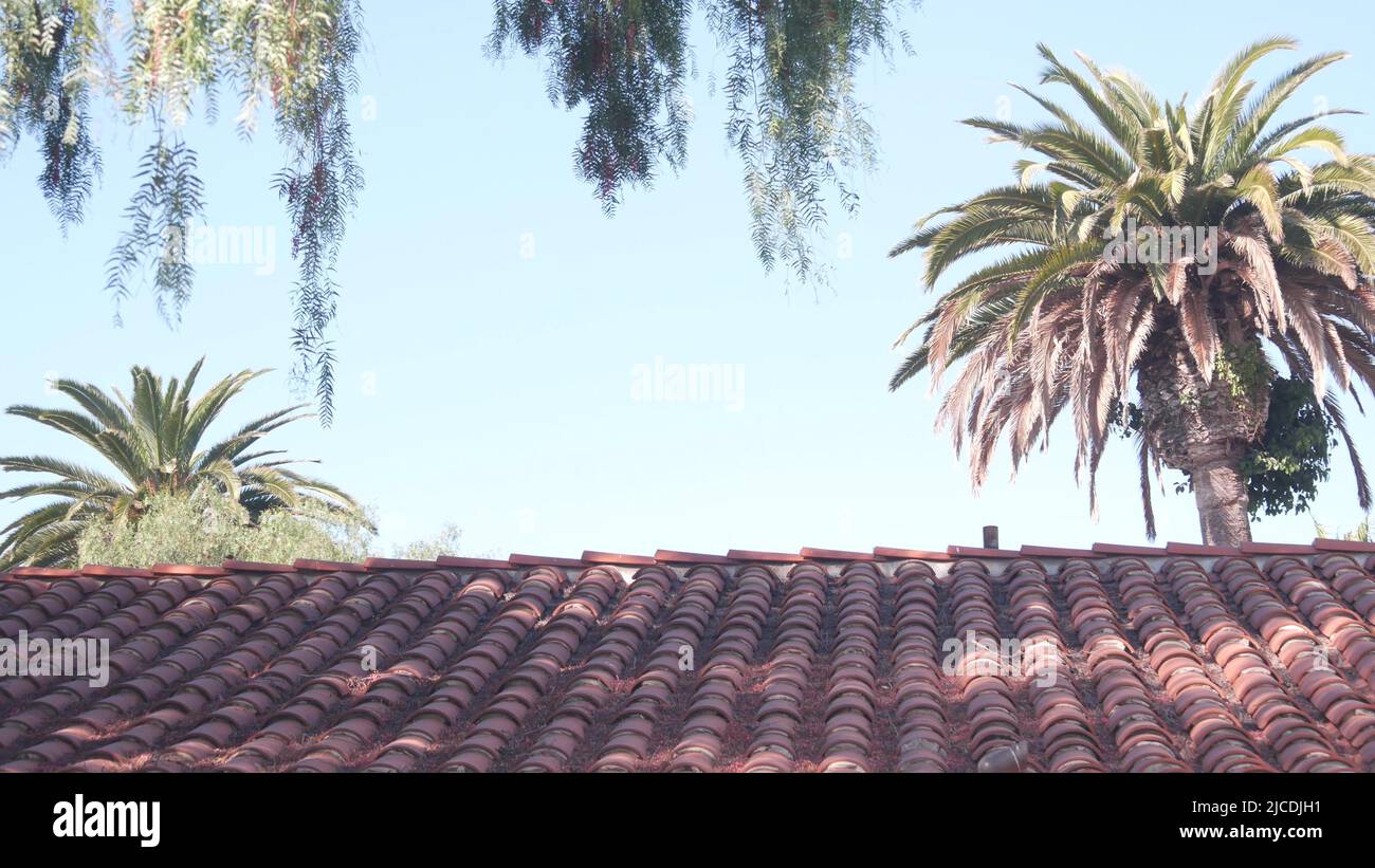 Mexican colonial style suburban hi-res stock photography and images - Alamy