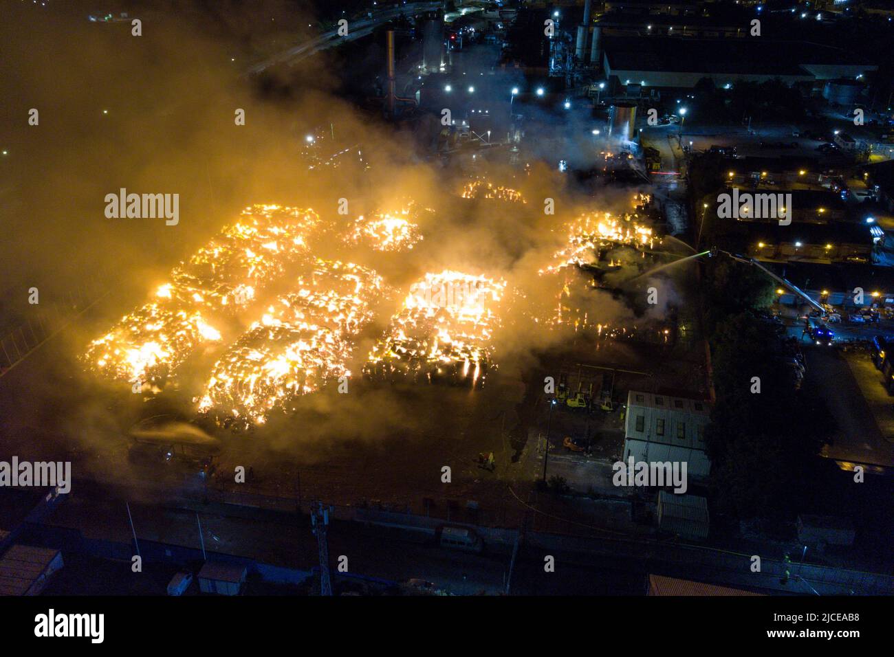 Fire fighting drone hi-res stock photography and images - Alamy