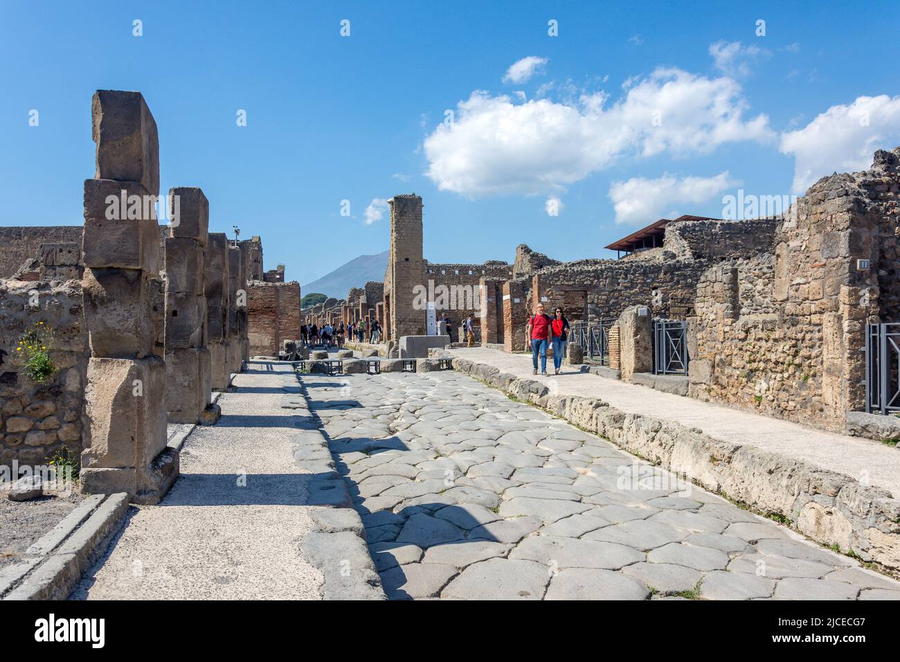 Via dell'Abbondanza (main street), Ancient City of Pompeii, Pompei, Metropolitan City of Naples, Campania Region, Italy Stock Photo