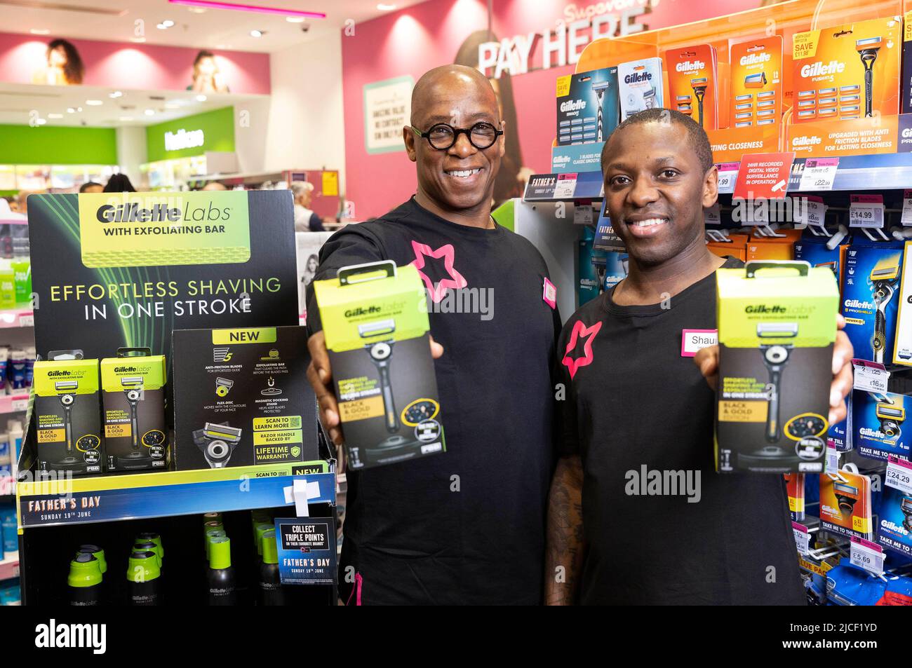 EDITORIAL USE ONLY Ian Wright and his son Shaun Wright Phillips