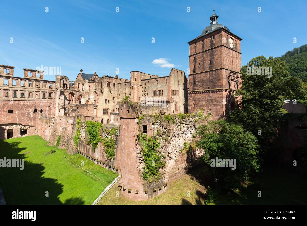 Heidelberg, Germany - Aug 25, 2021: Heidelberger Schloss (Heidelberg Castle). View on tower 'Seltenleer', gate tower with clock and the Westzwinger. Stock Photo