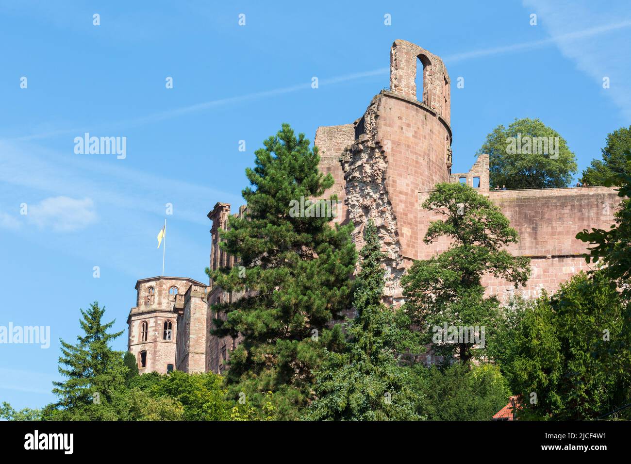 Heidelberg, Germany - Aug 25, 2021: Schloss Heidelberg (Heidelberg Castle): Ruins ot the tower 'Dicker Turm' Stock Photo