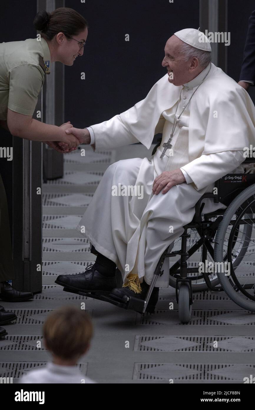 Vatican City, Vatican. 11 June 2022. Pope Francis during an audience with Italian Soldiers of the Sardinia Grenadiers Brigade, engaged in 'Safe Streets' Operation (Operazione Strade Sicure), and their families. Credit: Maria Grazia Picciarella/Alamy Live News Stock Photo