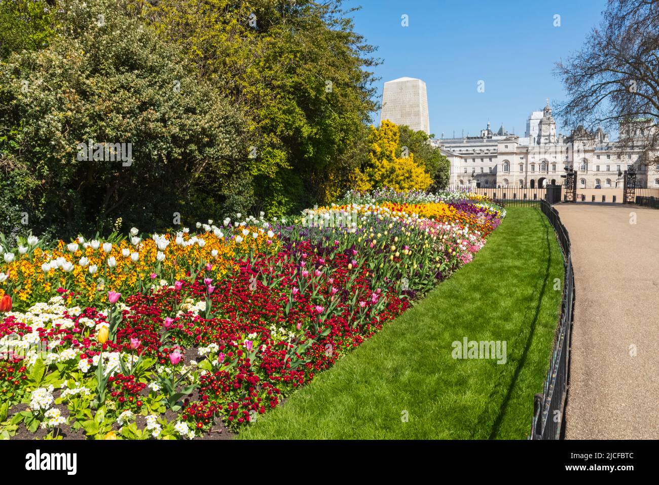 England, London, St.James's Park, Summer Flowers in Bloom Stock Photo