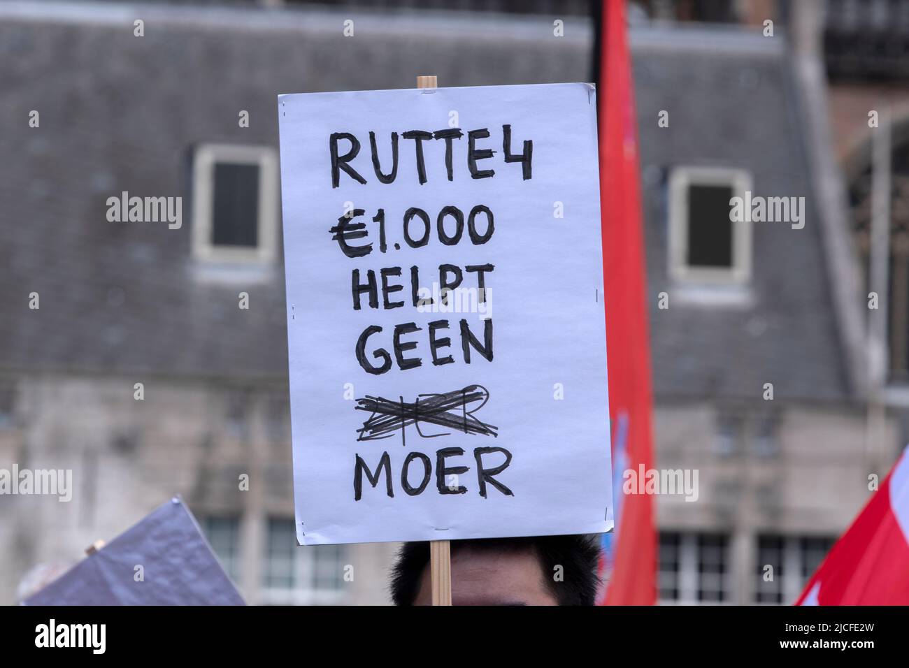 Billboard Rutte4 1000 Euro Helpt Geen Moer At Amsterdam The Netherlands 11-6-2022 Stock Photo