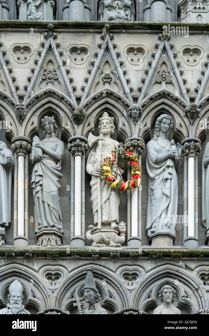 Norway, Trøndelag, Trondheim, Nidaros Cathedral, the west facade, Olav II Haraldsson, Saint's Day commemoration. Stock Photo