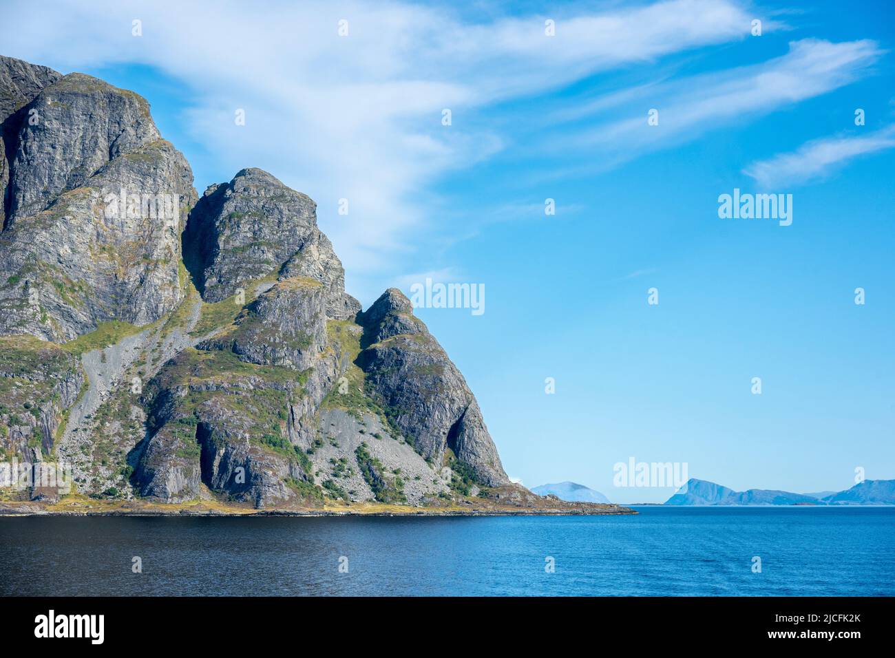 Norway, Vestland, view to the 481 meter high, prominent island Alden. Stock Photo