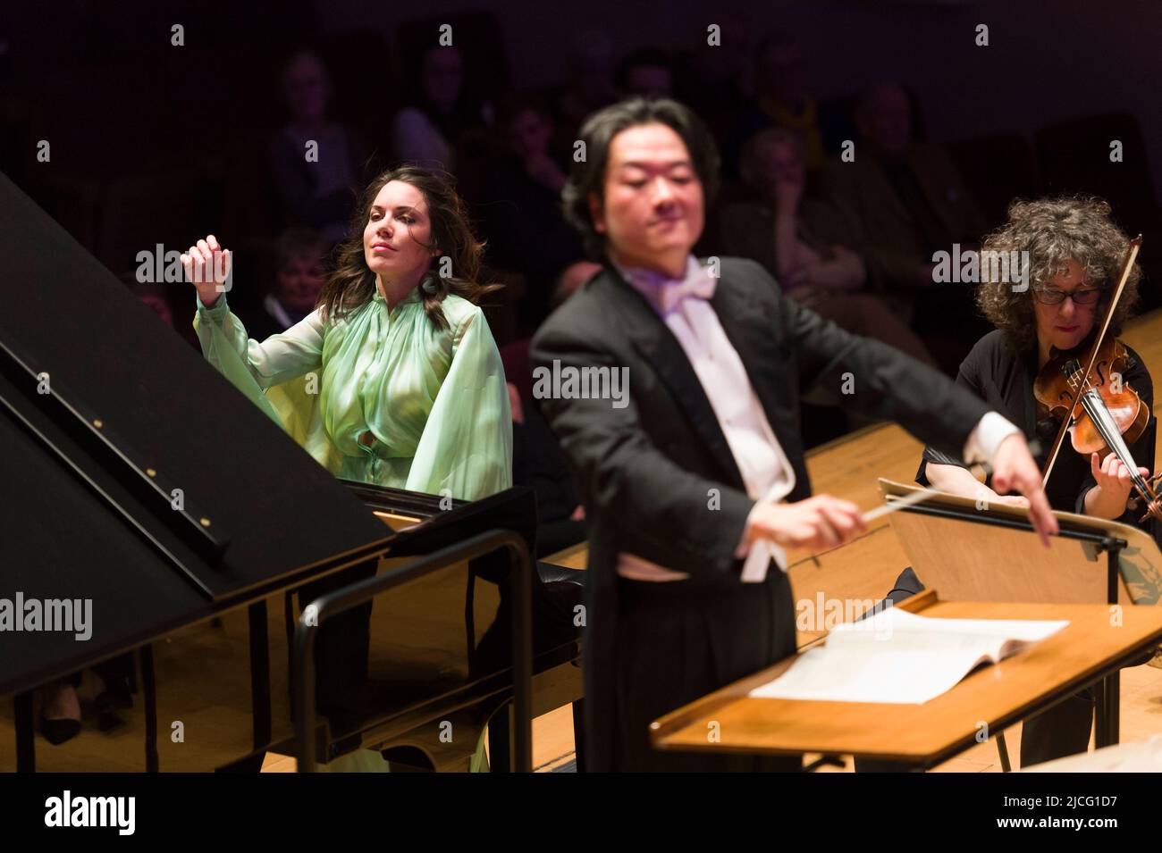 Italian pianist, Gloria Campaner in concert with the English Chamber Orchestra, conducted by the Japanese conductor Daisuke Muranaka. Cadogan Hall, Sl Stock Photo
