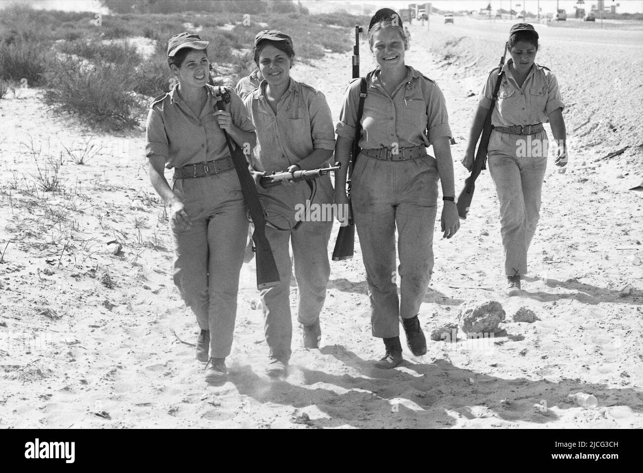 Israeli women soldiers marching with their rifles, during basic training, during the march, during the Yom Kippur War, The Yom Kippur War between Israel and the Arab states of Egypt, Jordan and Syria lasted from October 6th to October 25th, 1973, Stock Photo