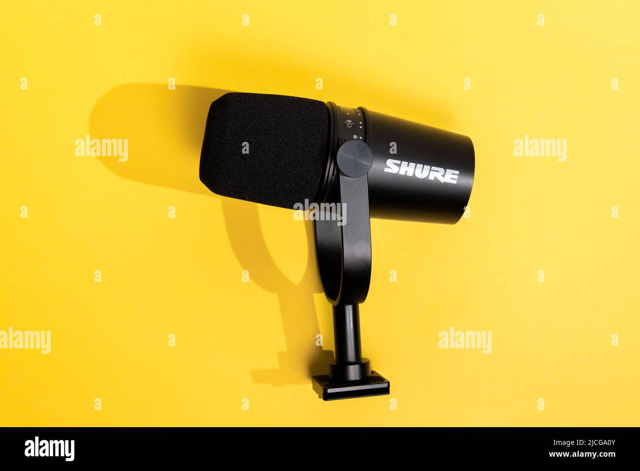 Shure mv7 hires stock photography and images Alamy