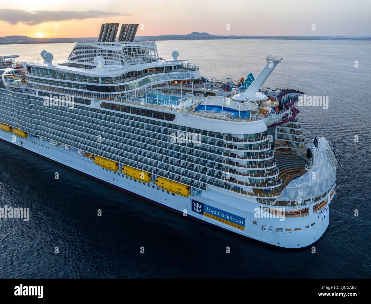 Wonder of the Seas cruise ship by Royal Caribbean,. The biggest cruise ...