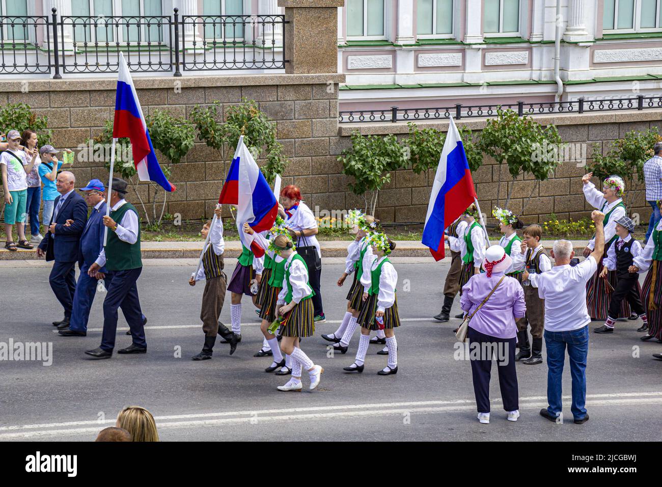 Omsk, Russia. June 12, 2022. Russia Day. A group of young girls-representatives of the diaspora of the Baltic countries. Stock Photo