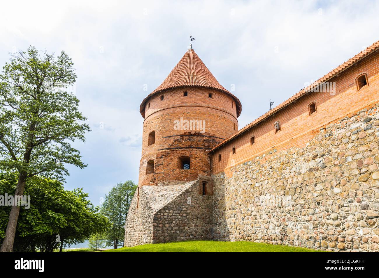 Defense wall and tower of Trakai Castle. Trakai, Lithuania, 10 June 2022 Stock Photo