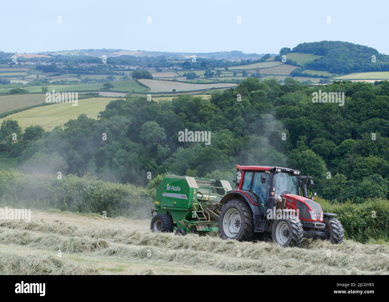 UK Weather: 13 Jun 2022, Partly Cloudy, Dry and Hot. Farlacombe, Devon, UK. Credit: Will Tudor/Alamy Live News Stock Photo