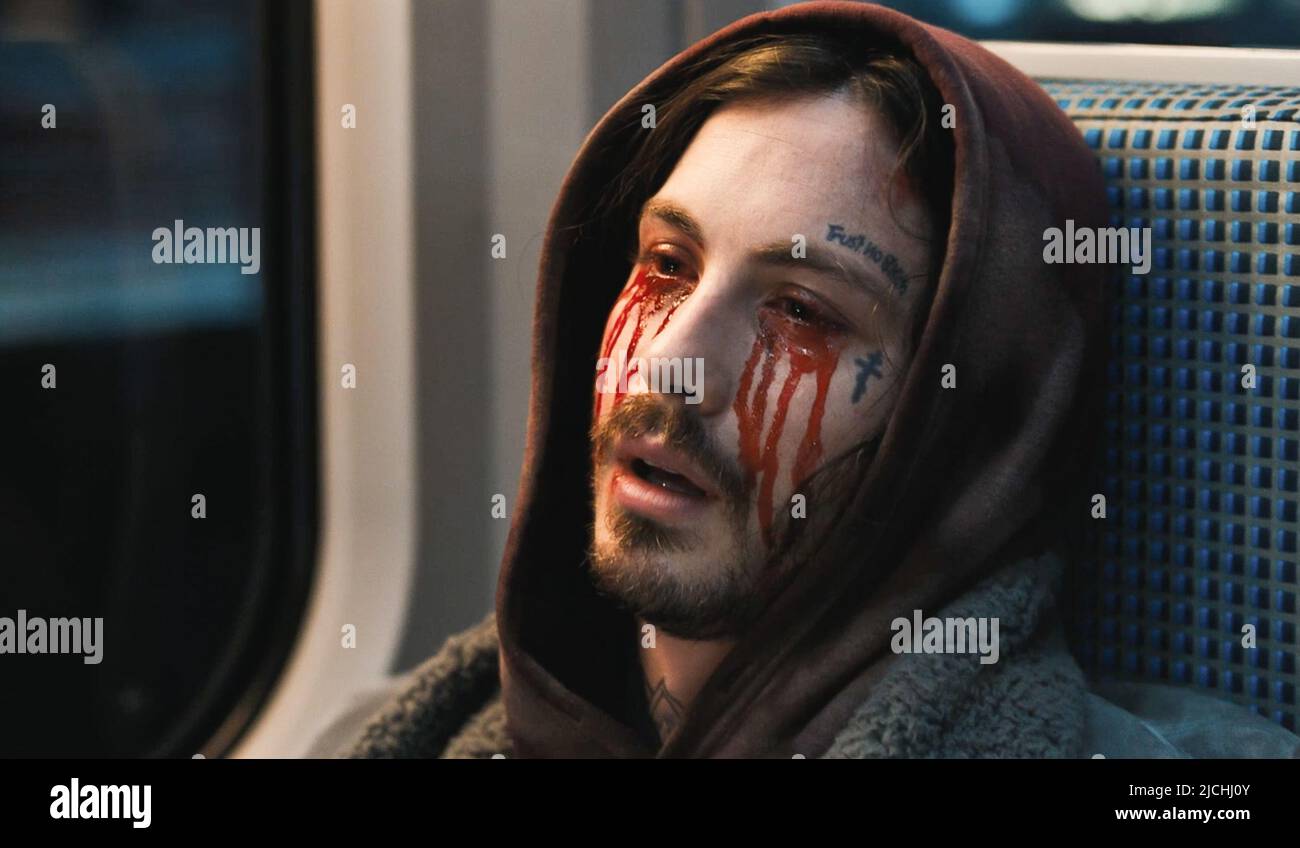 Bullet Train Logan Lerman USA. Logan Lerman in the (C)Sony Pictures Entertainment new film: Bullet Train (2022). Plot: Five assassins aboard a fast moving bullet train find out their missions have something in common. Ref: LMK110-J8148-070622