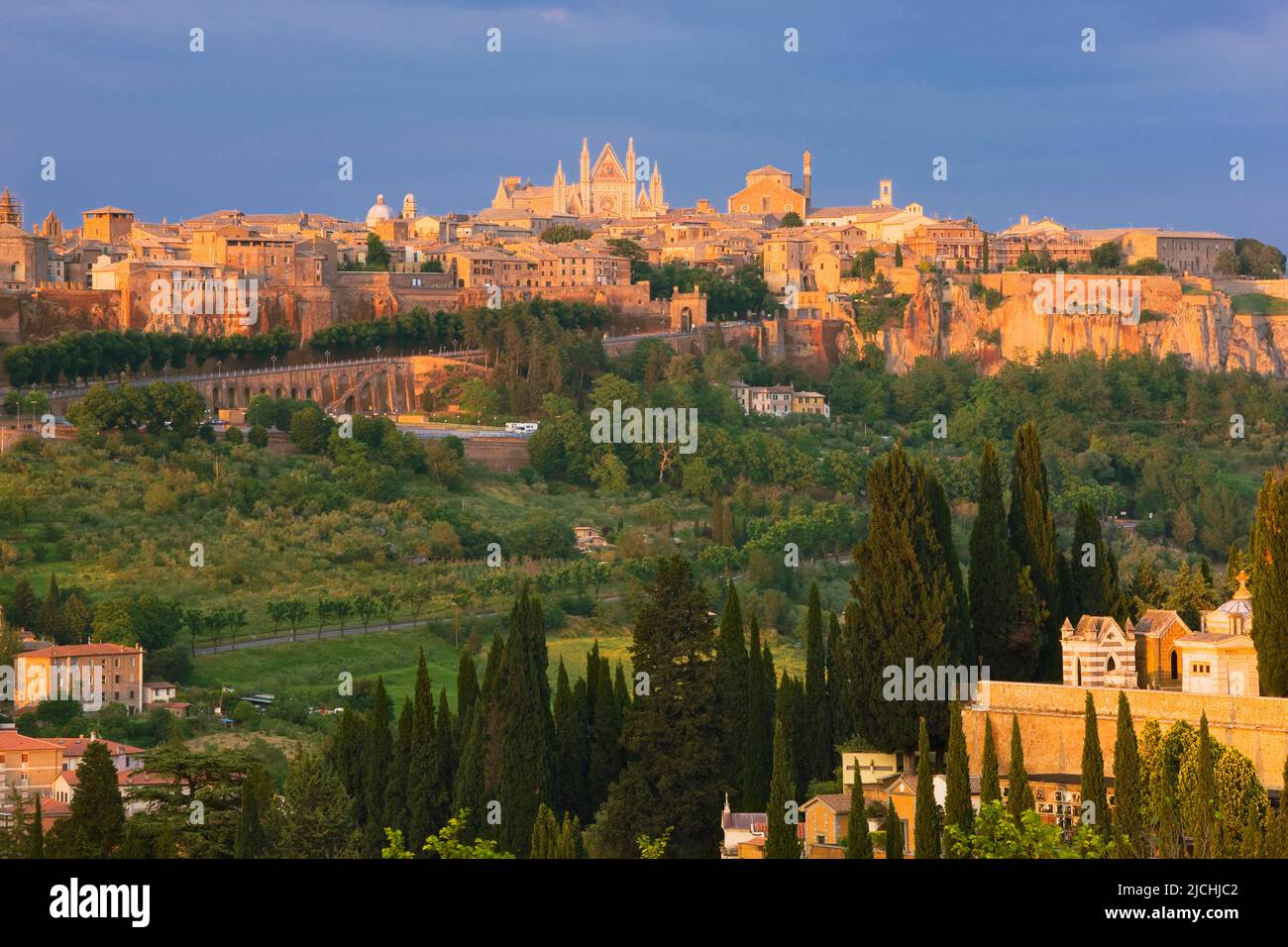 View of the medieval hill town of Orvieto, Umbria, Italy Stock Photo