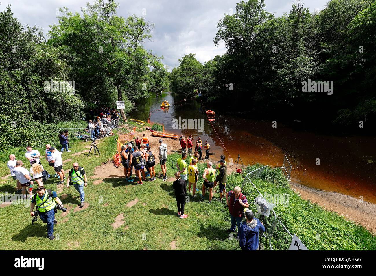 Great Knaresborough Bed Race 2022 Stock Photo Alamy