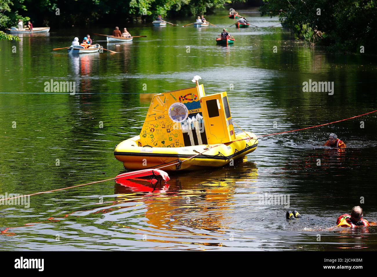 Great Knaresborough Bed Race 2022 Stock Photo Alamy