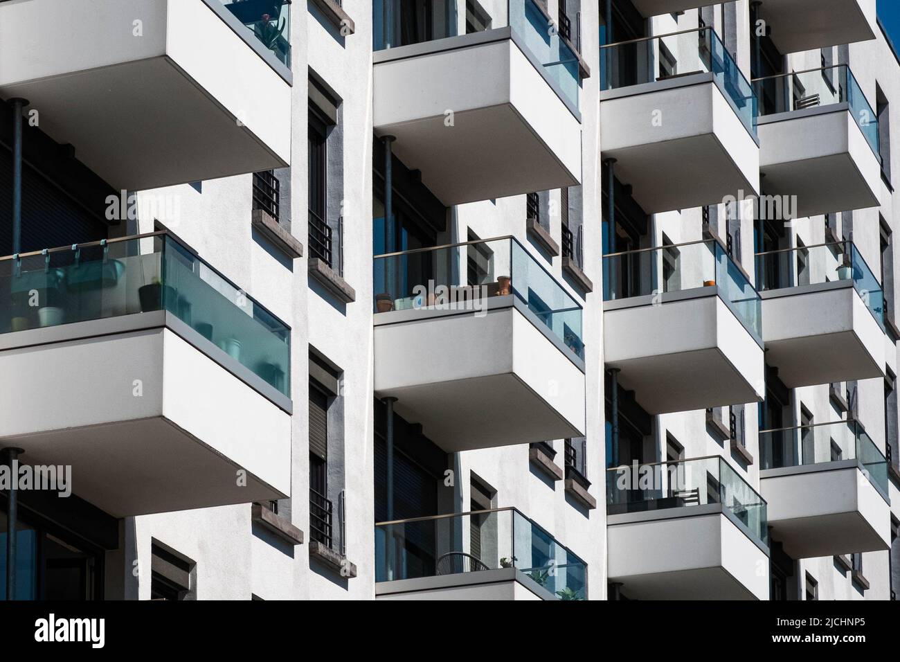 Rent exterior hi-res stock photography and images - Alamy