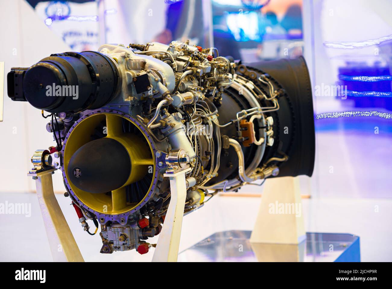 Turboshaft engine. Powerful helicopter engine Stock Photo - Alamy