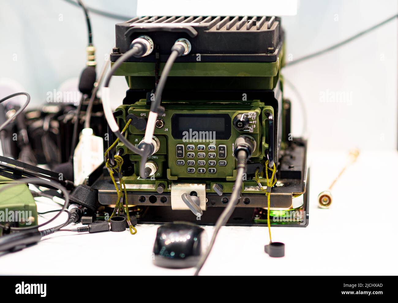 Field shortwave radio station. Resistant to electronic warfare radio  network Stock Photo - Alamy