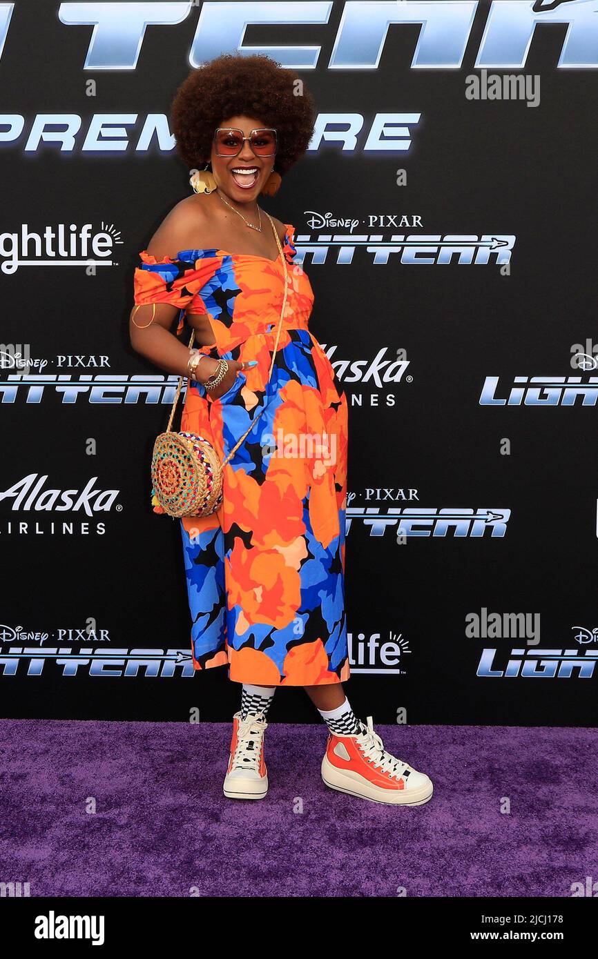 Los Angeles, CA. 8th June, 2022. Tabitha Brown at arrivals for LIGHTYEAR Premiere, El Capitan Theatre, Los Angeles, CA June 8, 2022. Credit: Priscilla Grant/Everett Collection/Alamy Live News Stock Photo - Alamy Los Angeles, CA. 8th June, 2022. Tabitha Brown at arrivals for LIGHTYEAR Premiere, El Capitan Theatre, Los Angeles, CA June 8, 2022. Credit: Priscilla Grant/Everett Collection/Alamy Live News Stock Photo - Alamy