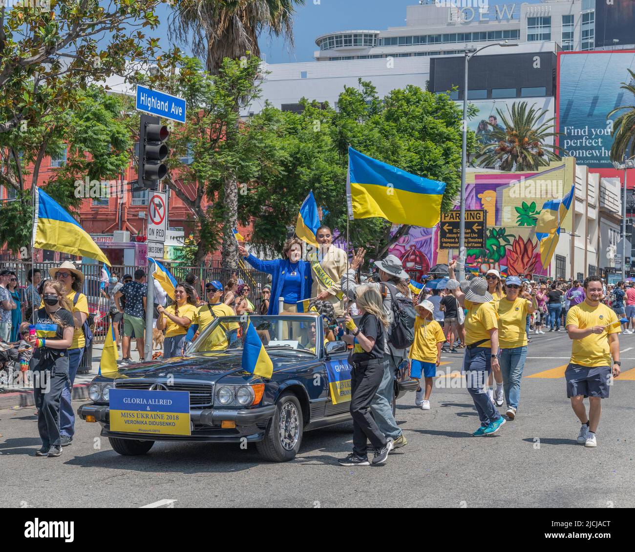 Los Angeles, CA, USA – June 12, 2022: Attorney Gloria Allred and Miss Ukraine Veronika Didusenko ride in the LA Pride Parade in Los Angeles, CA. Stock Photo