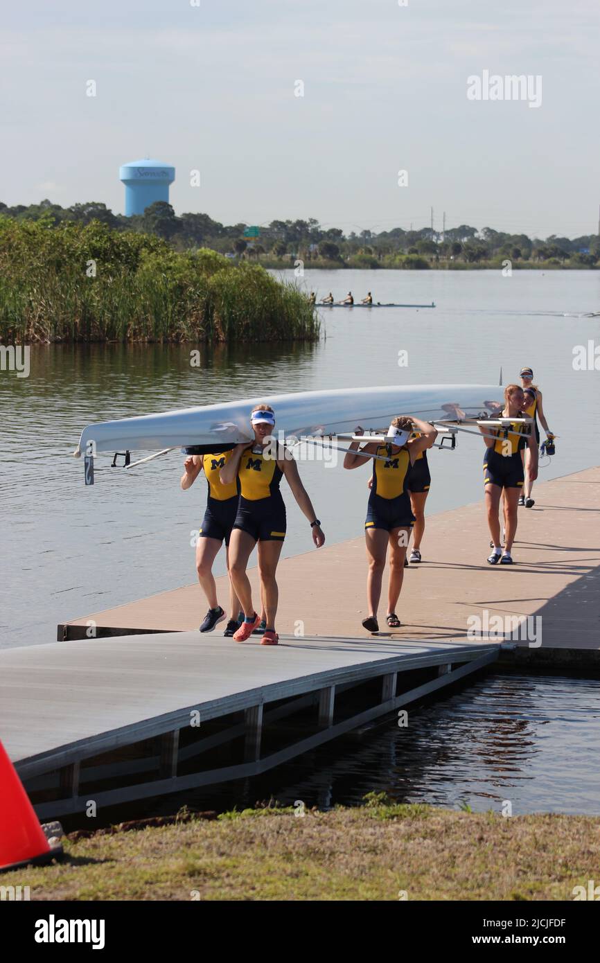 2022 University of Michigan womens team at big ten invitational regatta competition Sarasota
