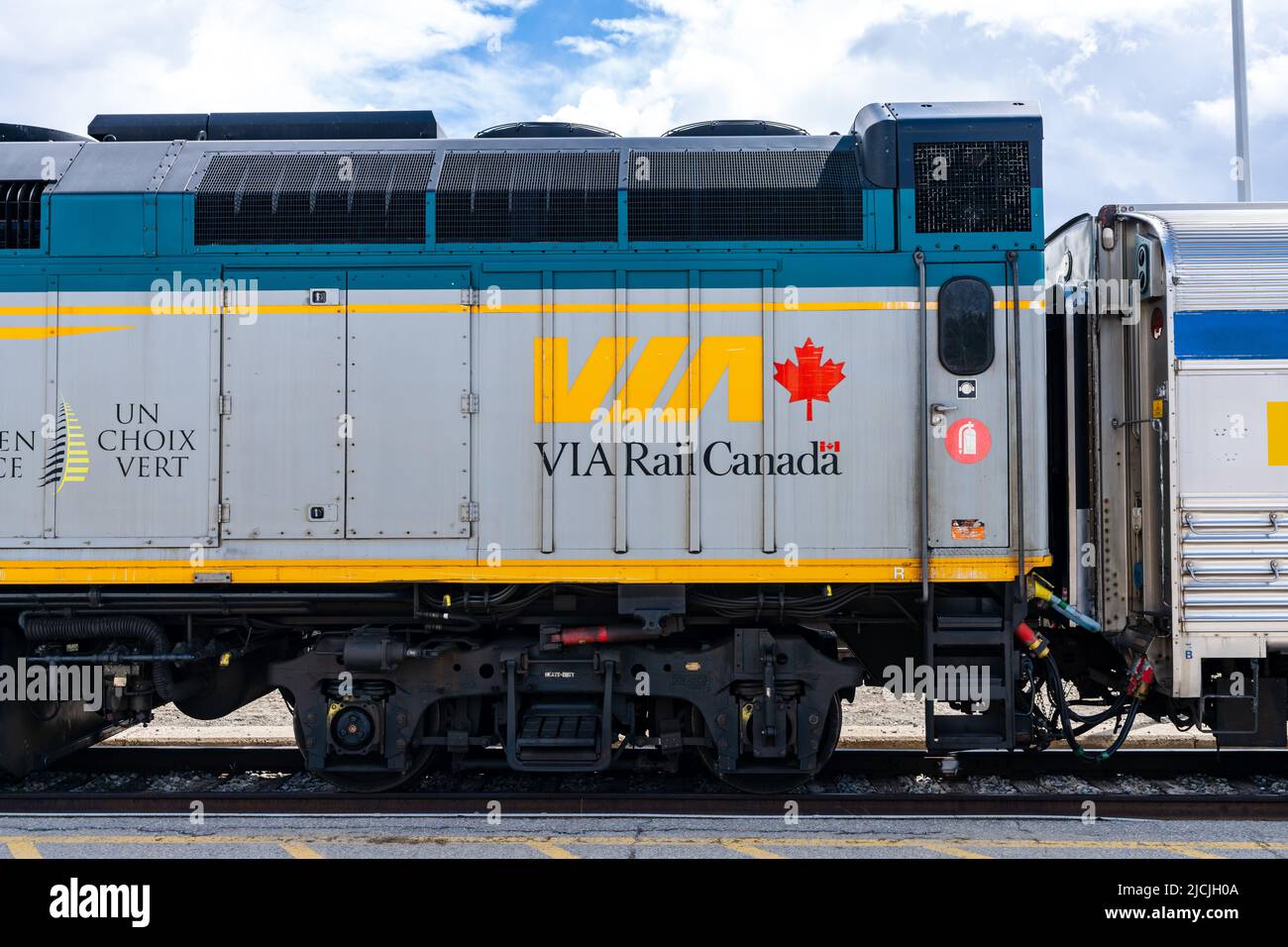 Via Rail F40PH2D public passenger train stop at the Jasper station
