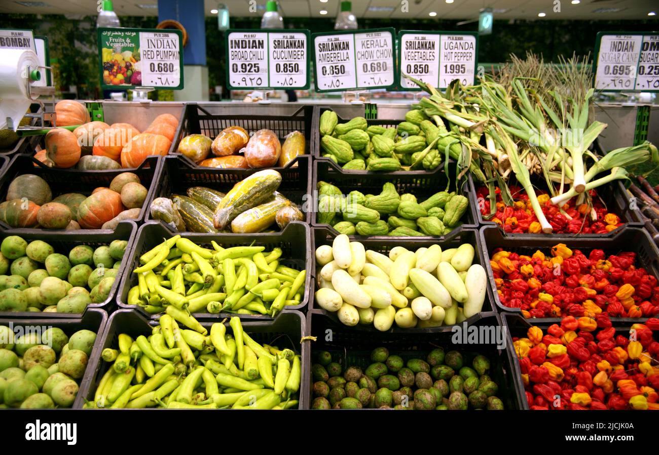 Layout in a modern supermarket selling fresh vegetables, Muscat, Oman Stock Photo