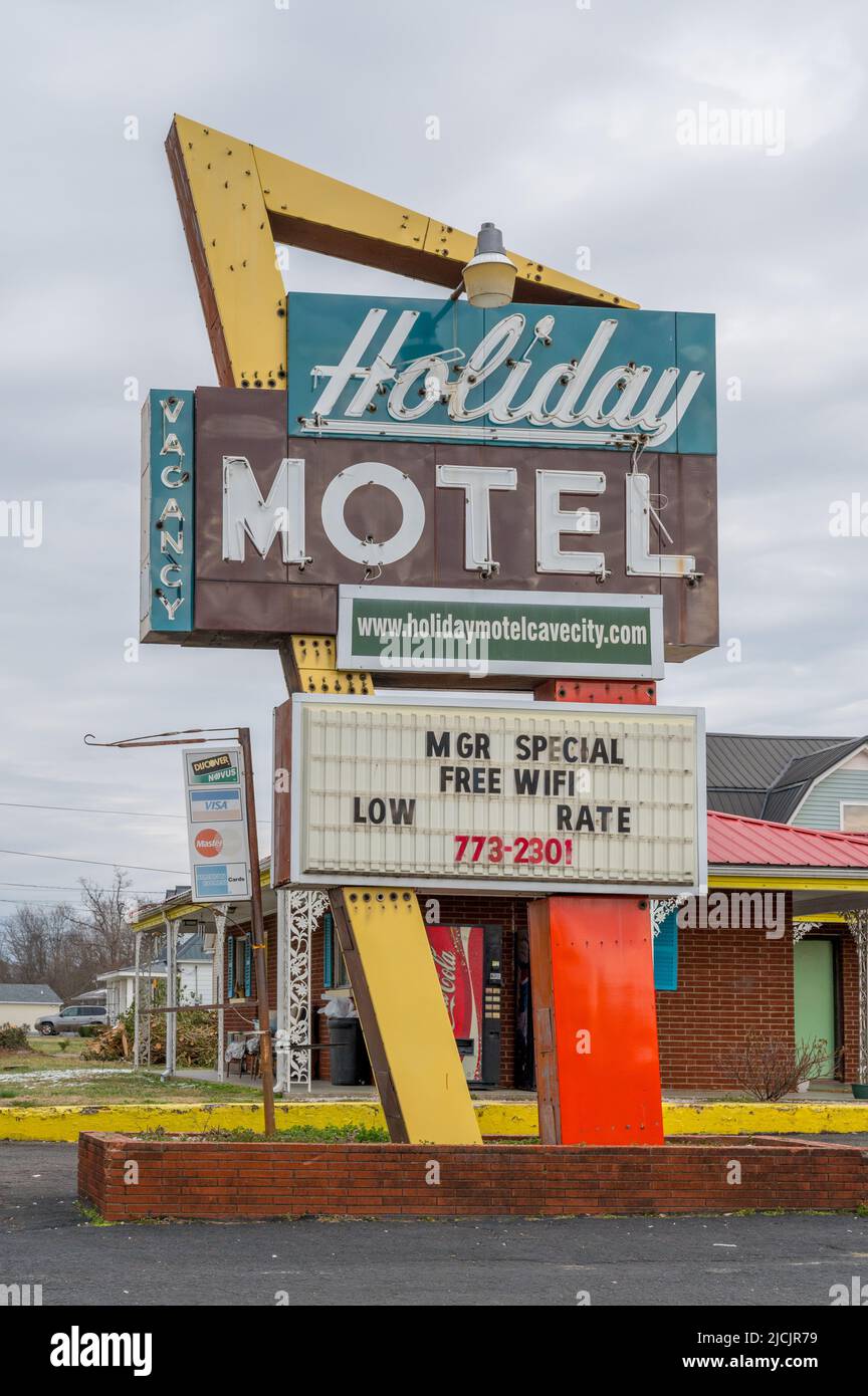 Holiday Motel, Cave City, KY Stock Photo Alamy