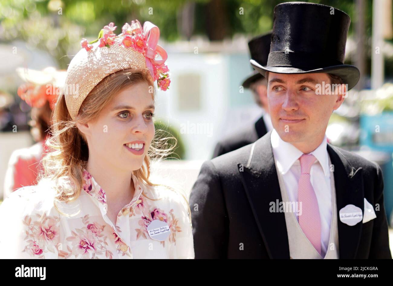 Princess Beatrice and Edoardo Mapelli Mozzi arriving ahead of day one of Royal Ascot at Ascot Racecourse. Picture date: Tuesday June 14, 2022. Stock Photo