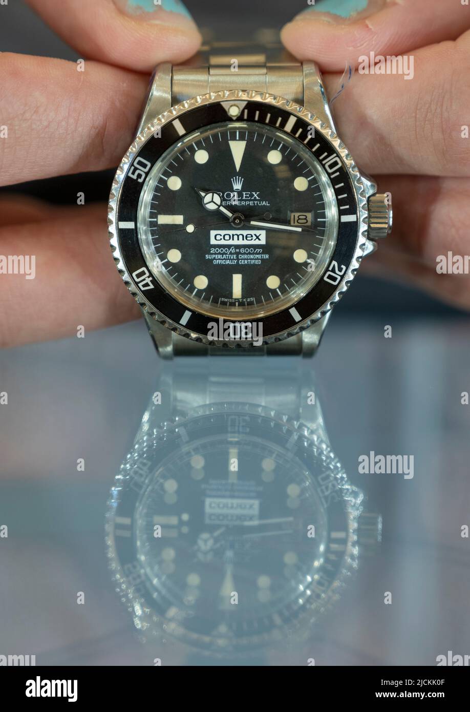 Rolex sea dweller watch hi-res stock photography and images - Alamy