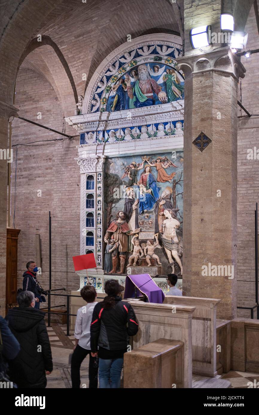 Church of Santa Maria Assunta in Cielo, Interior, The Altarpiece by Mattia della Robbia, Montecassiano, Marche, Italy, Europe Stock Photo